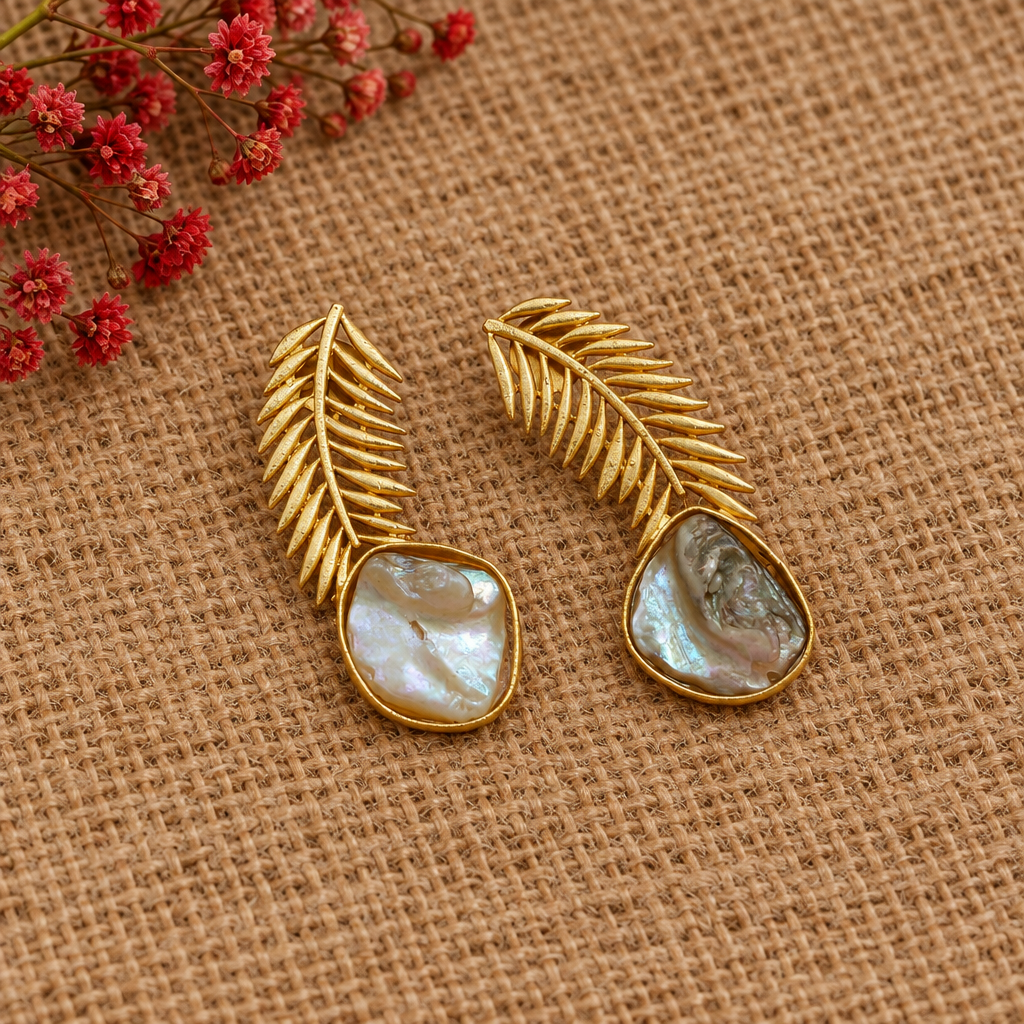 Heera Pearl earrings
