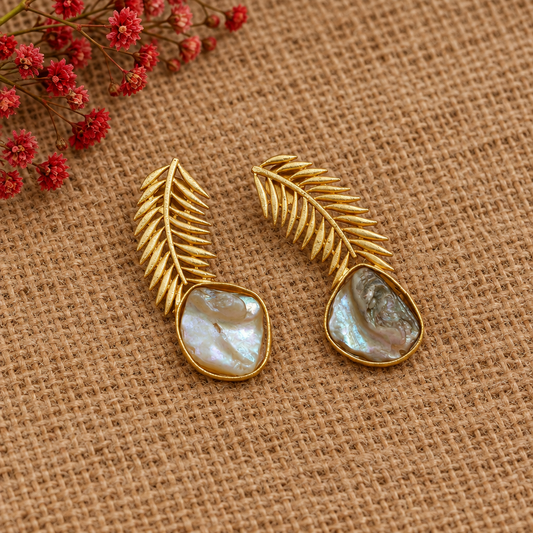 Heera Pearl earrings