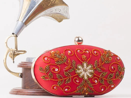 Oval moti Red hand embrioderd clutch (6*4)