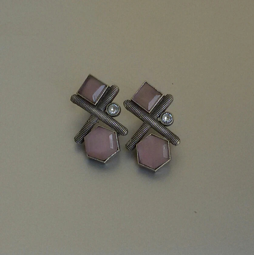 Emma ear stud