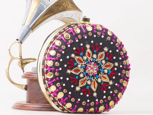 Black Circle hand embroiderd clutch (6*6)
