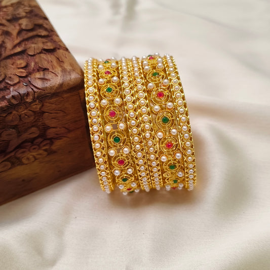 Raashi pearl bangle set