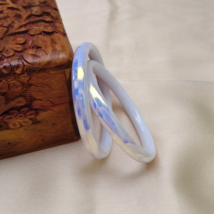 Kids white glass bangles