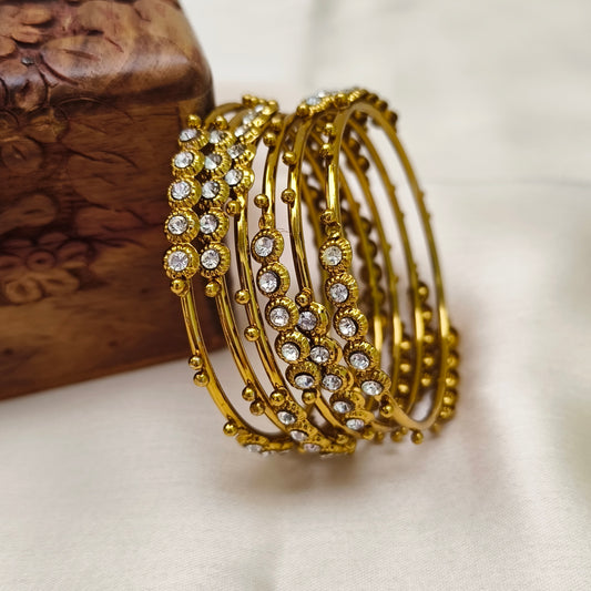 NIsha kids stone bangles