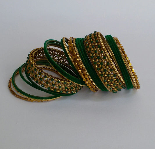 Green velvet bangles set (2.4)