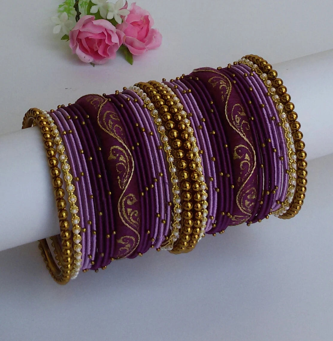Light lavender and purple bangle set (2.6)