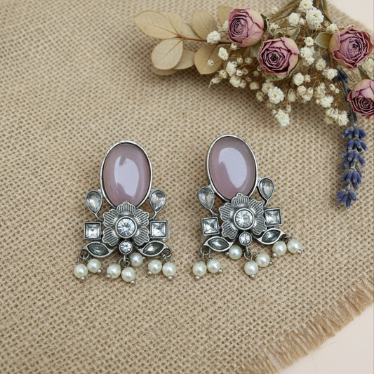 Anushka stud earring