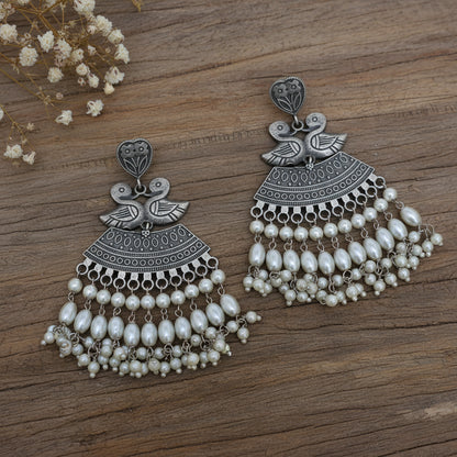 Saavan Dangler earrings